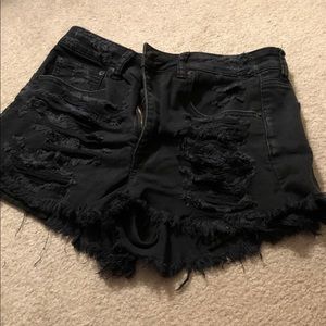Black jean shredded shorts